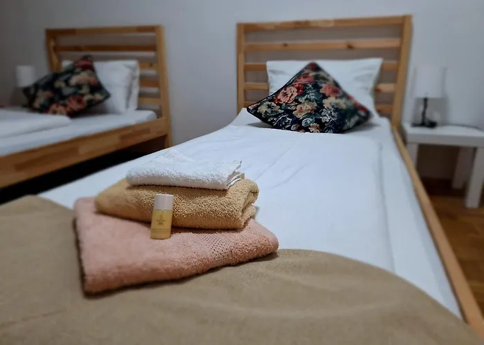 Brightcenterapartment Проживание в семье Грац